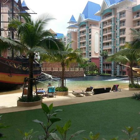 Grand Caribbean Resort Jomtian Pattaya Exterior foto